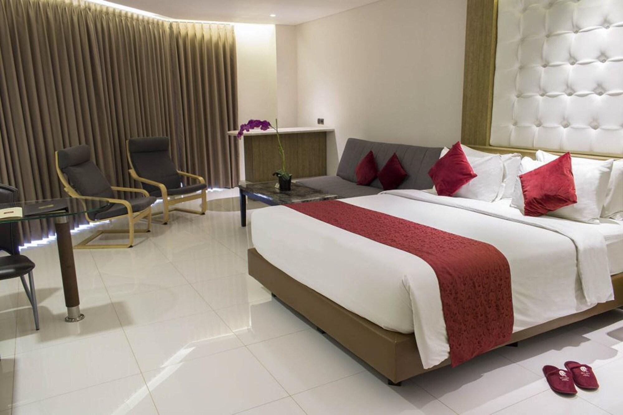 West Point Hotel Bandung Exterior photo