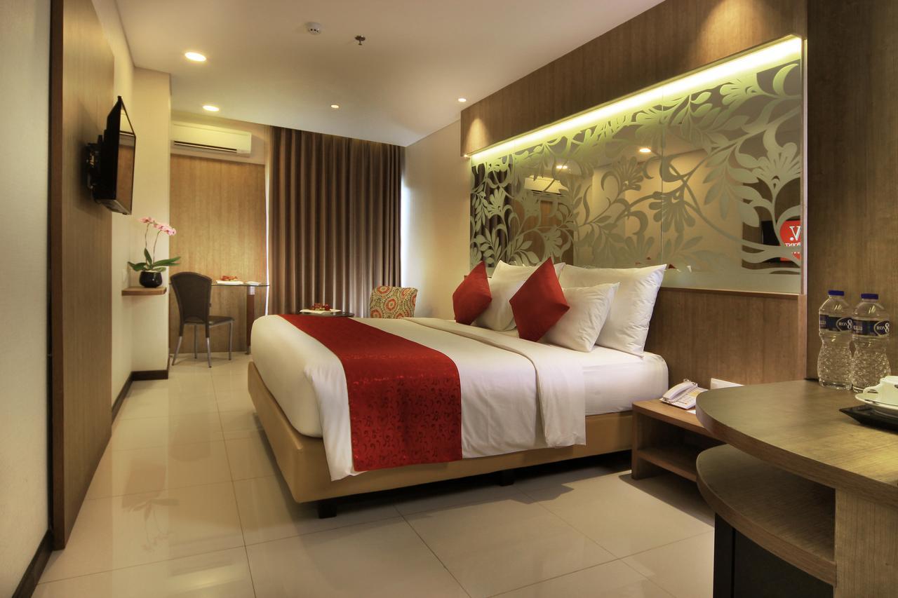 West Point Hotel Bandung Exterior photo