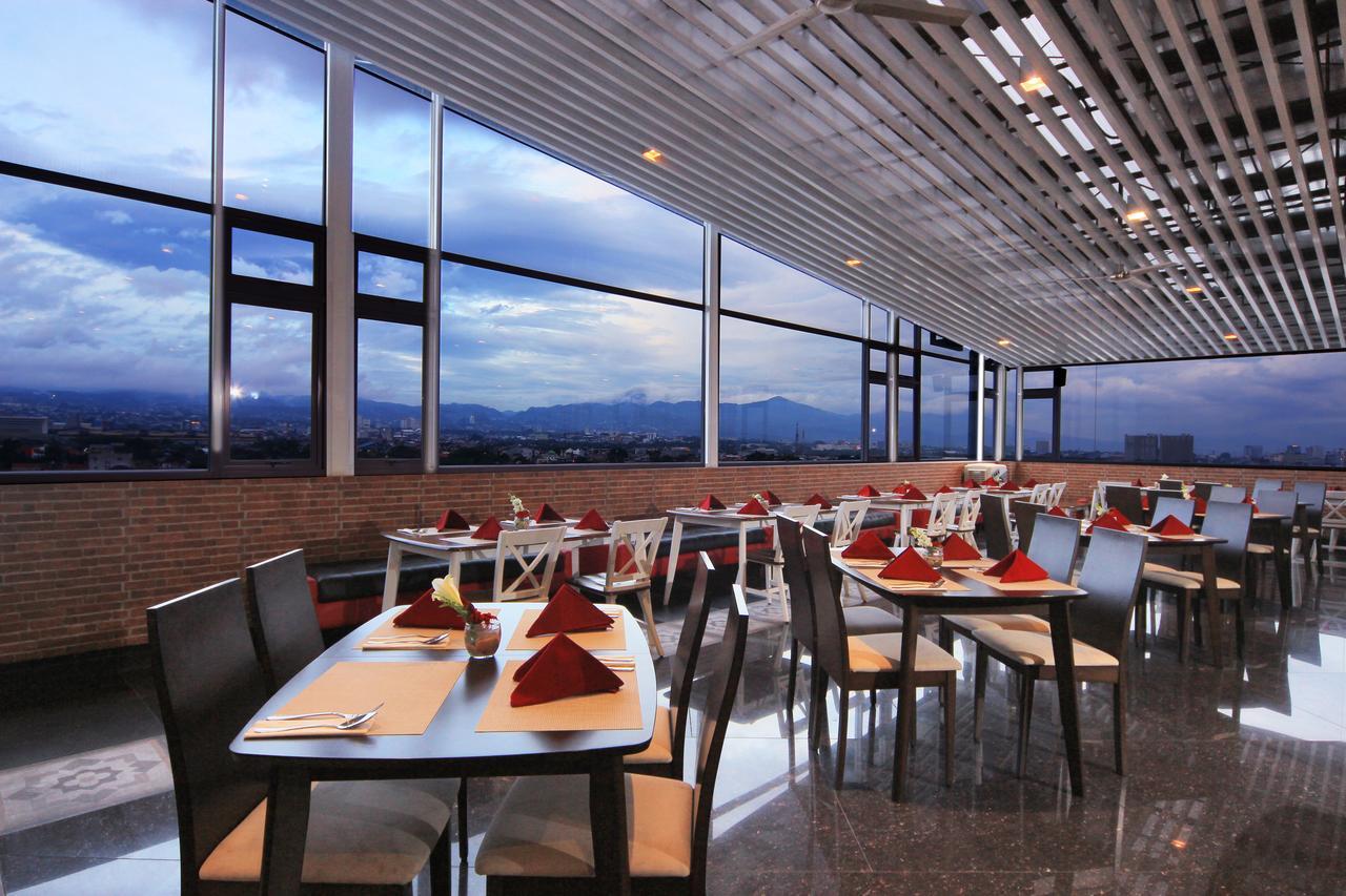 West Point Hotel Bandung Exterior photo