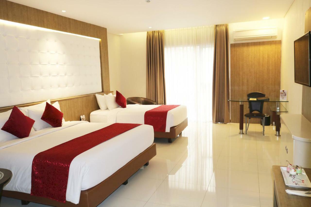 West Point Hotel Bandung Exterior photo